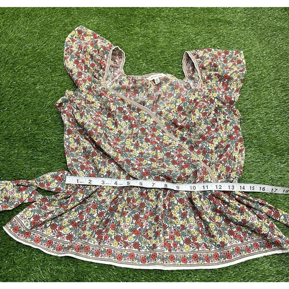 Max Studio Women’s Floral Flutter Sleeve Peplum Blouse Boho Fairy Medium - Picture 6 of 9